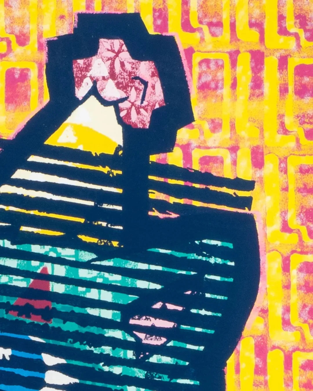 Alpha Male Bear Pop Art Canvas – Bold Street-Inspired Abstract Animal Portrait