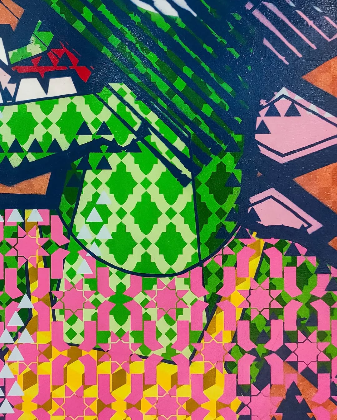 Geometric Crocodile Canvas Wall Art – Bold Street Pop-Art Style